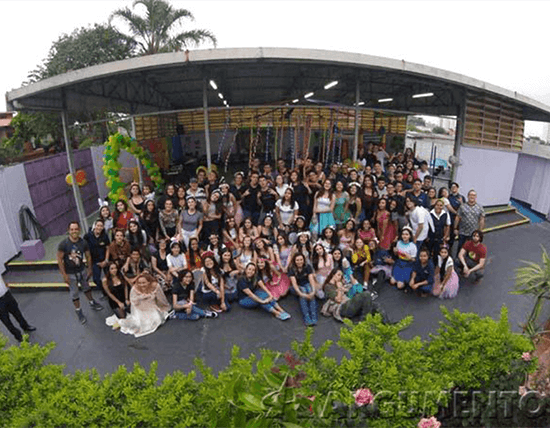 imagem-destacada-colegio-argumento-ensino-medio-festa-acdem