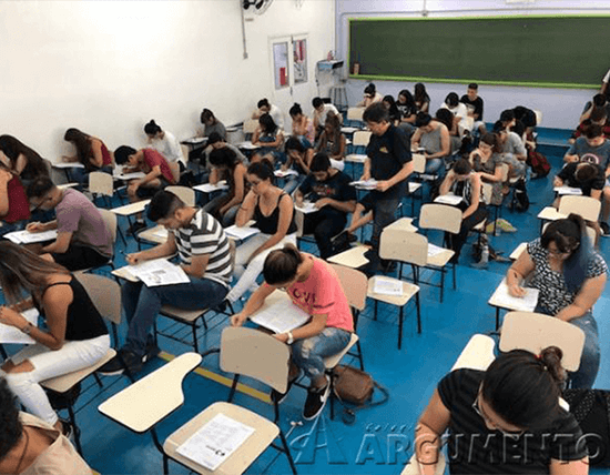 imagem-destacada-colegio-argumento-fuvestao-2019