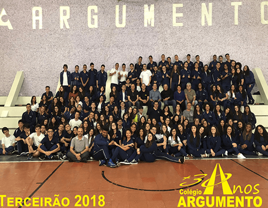 imagem-destacada-turmas-juntas-colegio-argumento-ensino-medio-foto-lembranca