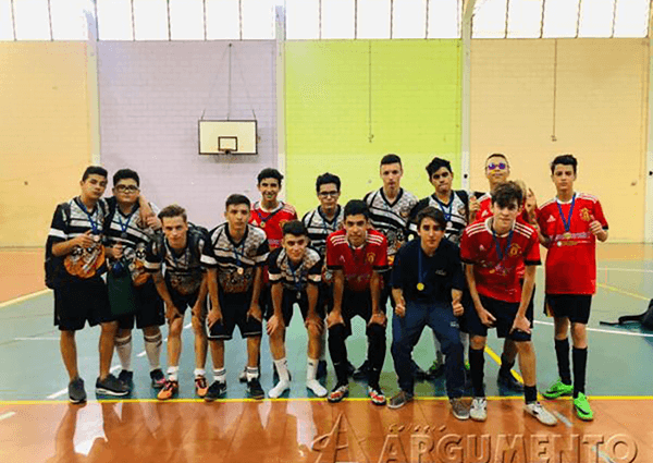 destacada-colegio-argumento-praticas-pre-esportiva-tornei-da-1ª-serie